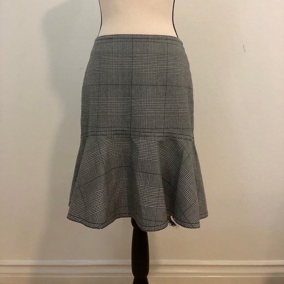 Ann taylor plaid skirt - Picture 1 of 8